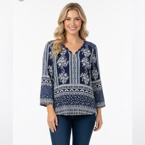 Figueroa & Flower blue floral top size large